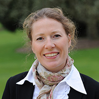 Professor Carola Hillenbrand